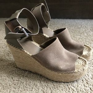 Marc Fisher taupe espadrilles- perfect condition!